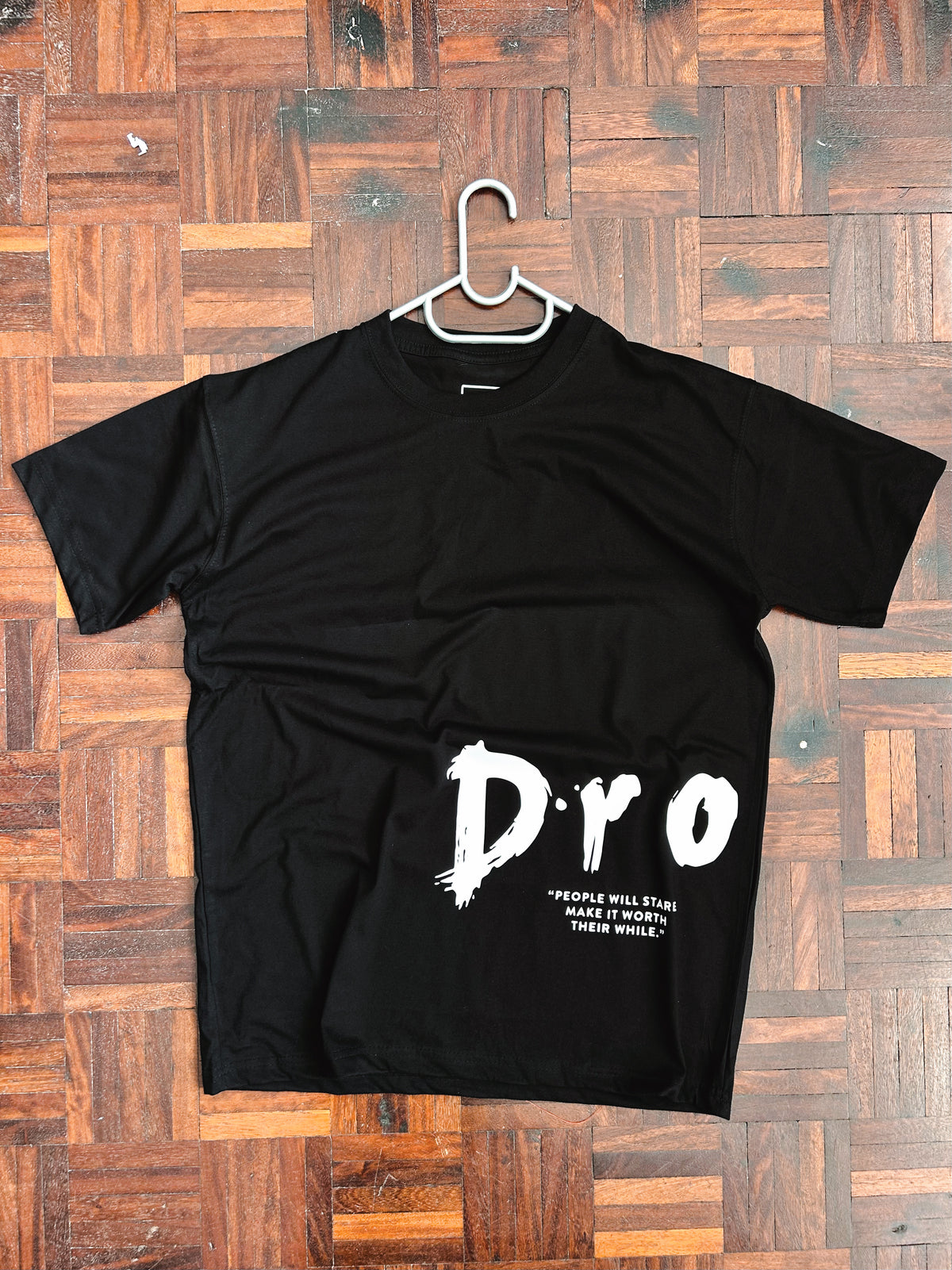 SIDE PRINT TEE