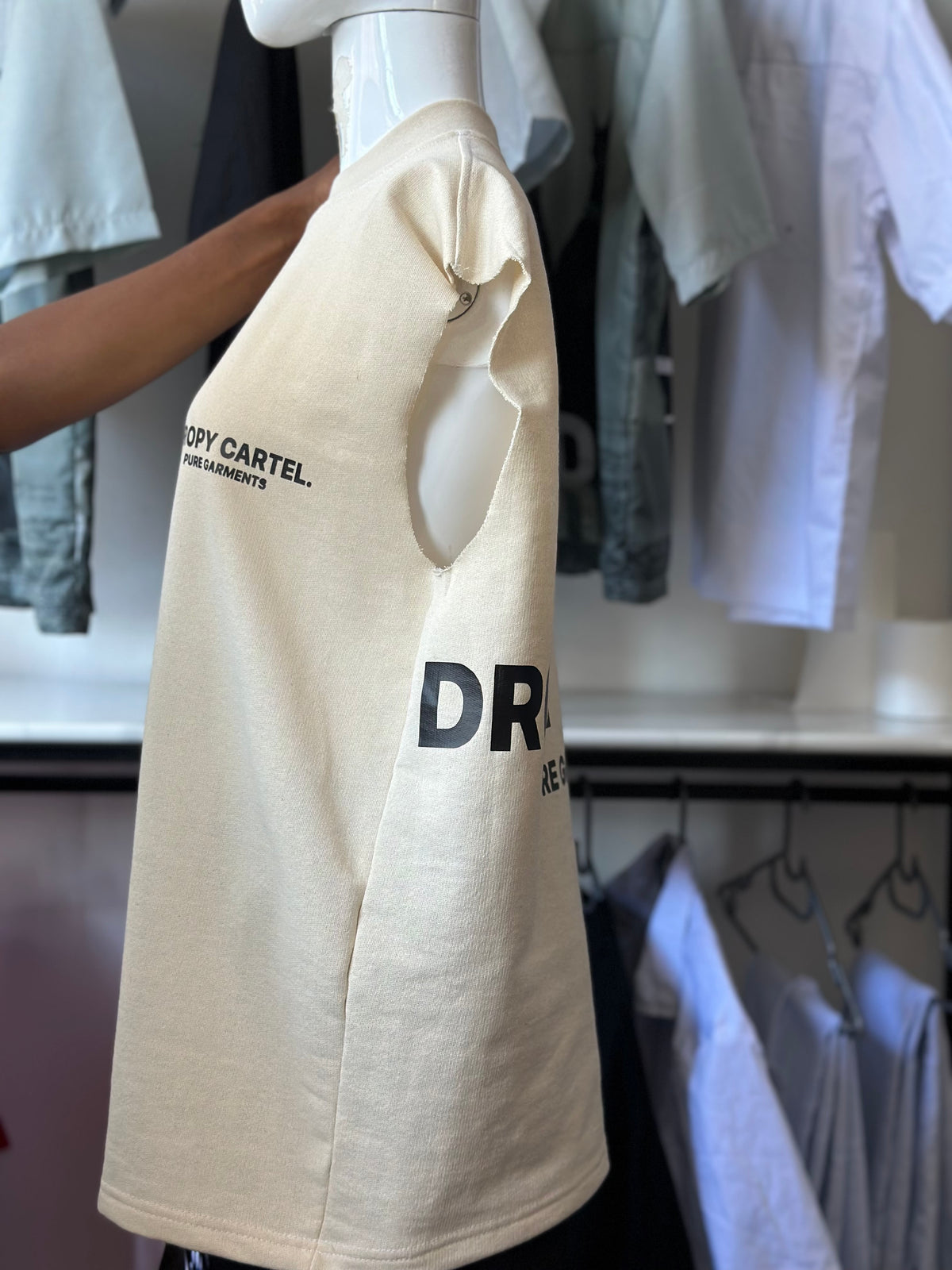 DROPY CARTEL VEST